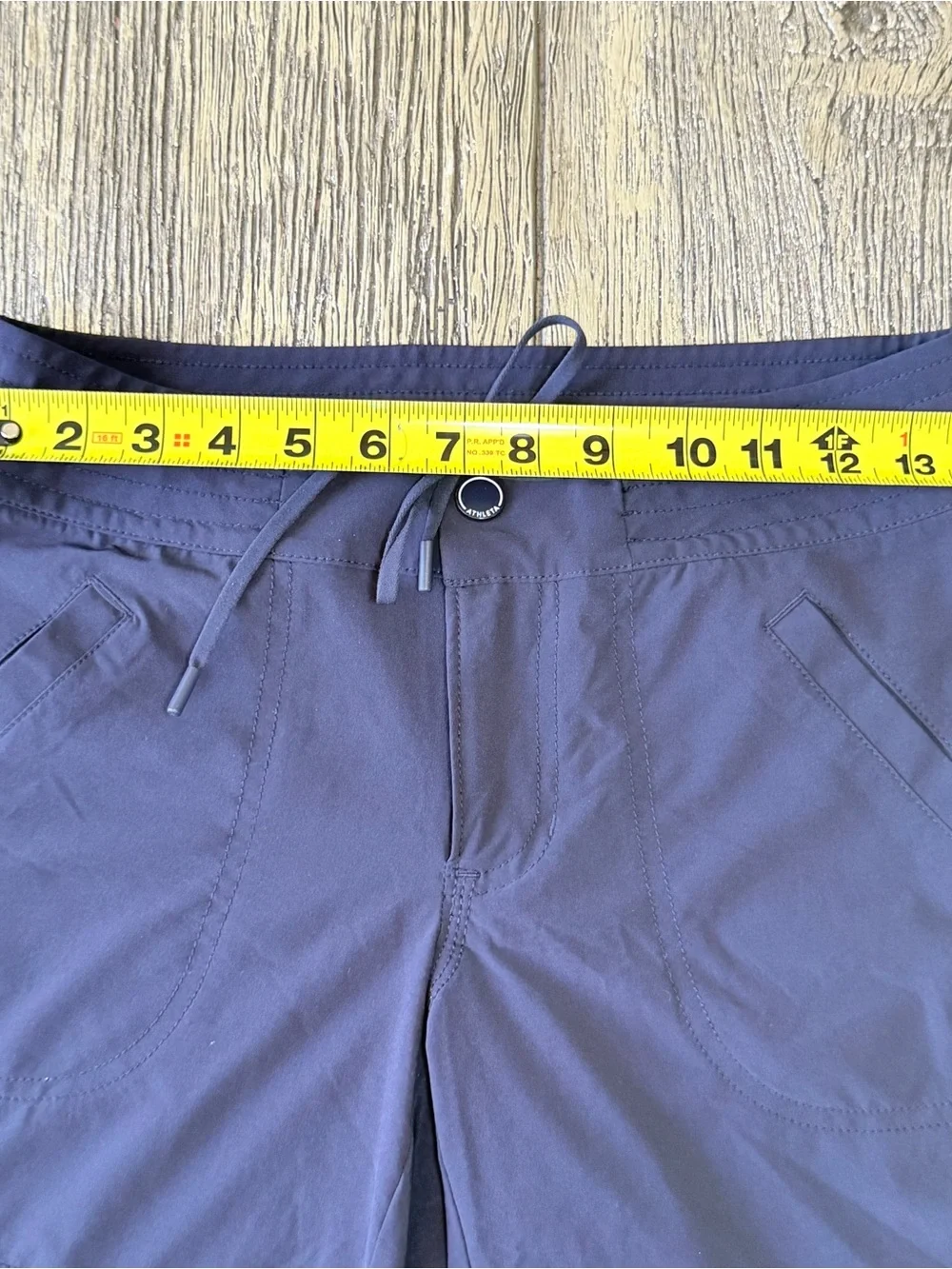 Athleta Navy Drawstring Cargo Active Shorts